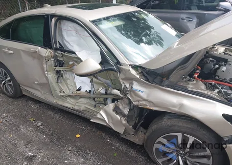 2018 Honda Accord Hybrid Ex-L from USA, damaged, VIN 1HGCV3F53JA000932